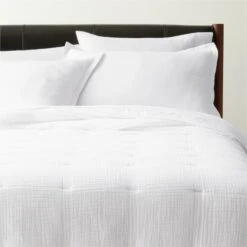Alto White Organic Cotton Quilt And Shams