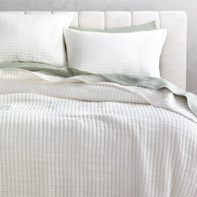 Ansley Warm White Quilt And Shams 3 Ansley Warm White Quilt And Shams
