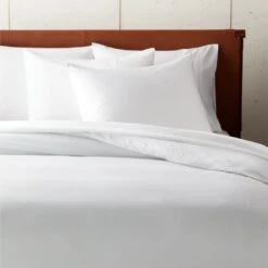 Organic Cotton Sateen 520 Thread Count White Duvet Cover And Shams
