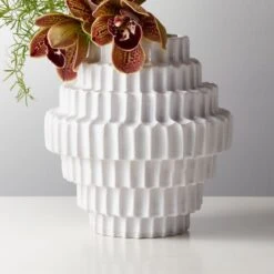 Dial Textured White Vase -Home Store DialShinyWhiteVaseROF20