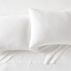Keyne TENCELâ„¢ Lyocell Linen-Blend White Sheet Set And Pillowcases