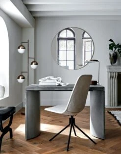 Links Cool White Decorative Marble Chain -Home Store MarcelConcreteDeskLinksFB19