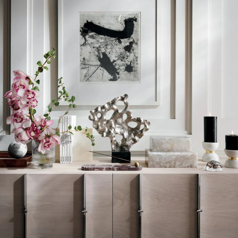 Dina Fluted Glass Vase 6 Dina Fluted Glass Vase - Image 4