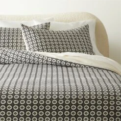 Melina Organic Cotton Black And Warm White Duvet Cover And Shams