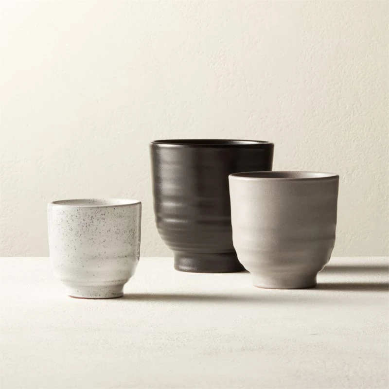 Santino Terracotta Indoor Planter Set Of 3 3 Santino Terracotta Indoor Planter Set Of 3