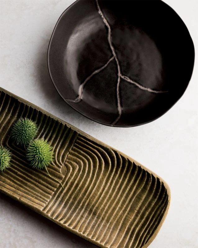 Mend Metallic Black Serving Bowl 7 Mend Metallic Black Serving Bowl - Image 5